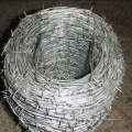 1.4mm-4mm  diameter barbed wire  4 pt and 2 pt